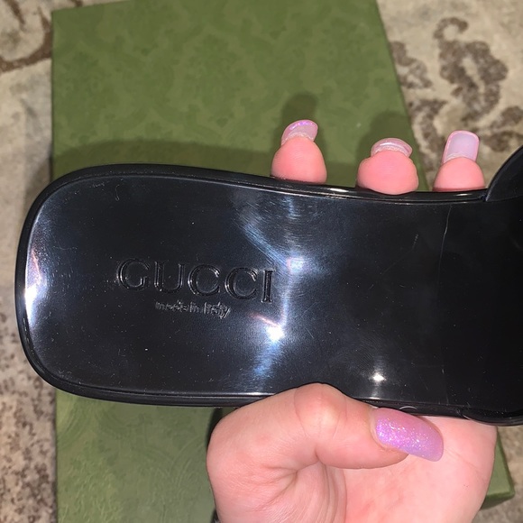 *Brand New* GUCCI Rubber Logo Platform Slide Sandal size 11 - Picture 3 of 8